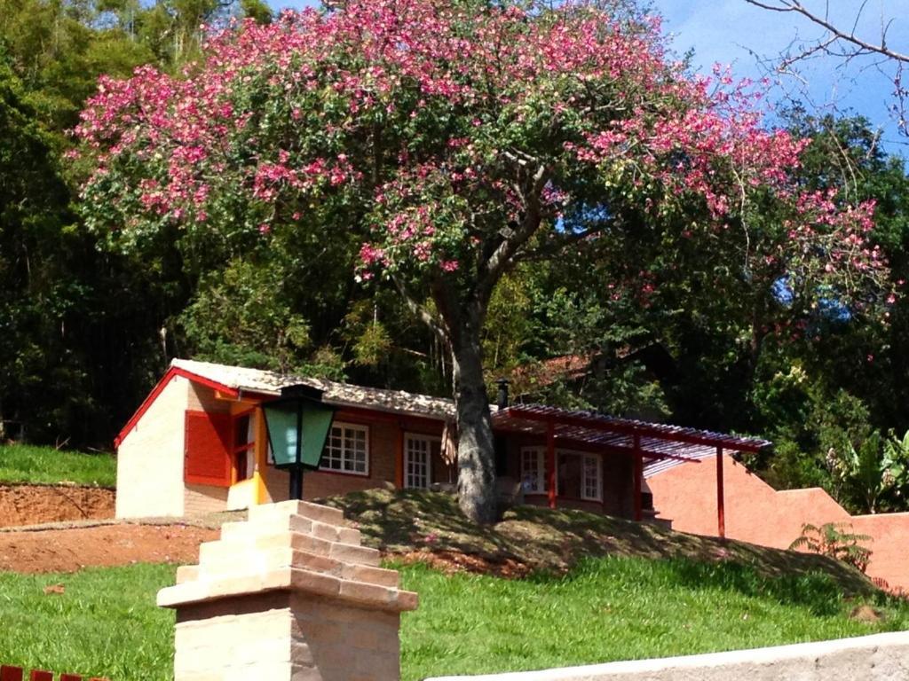 Pousada Chales Da Casa Centenaria Santo Antônio do Pinhal Exterior foto