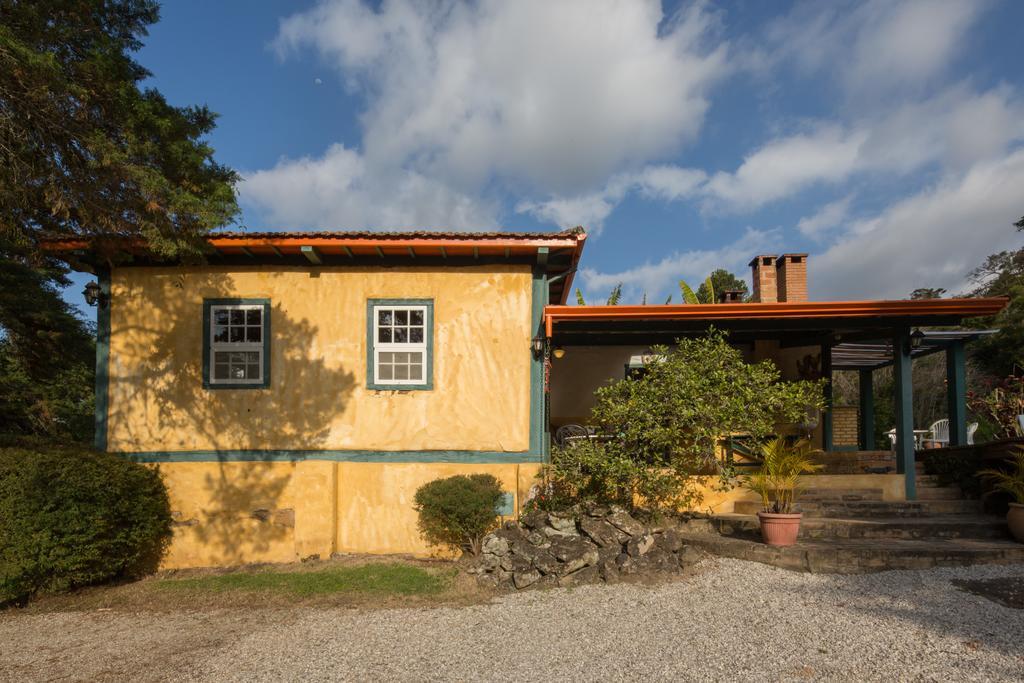 Pousada Chales Da Casa Centenaria Santo Antônio do Pinhal Exterior foto